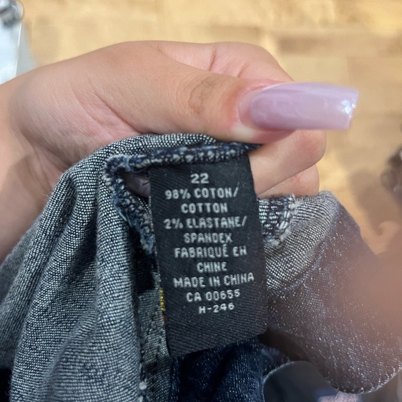 Mxmx Size 22 capri jeans - Picture 3 of 3